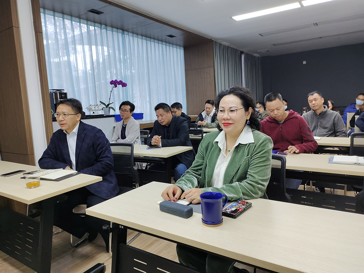 公司目標責任制實施簽訂大會